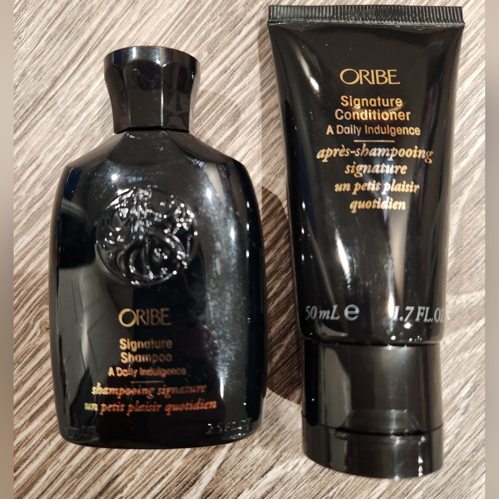 Oribe Signature Shampoo and Conditioner Set - Black